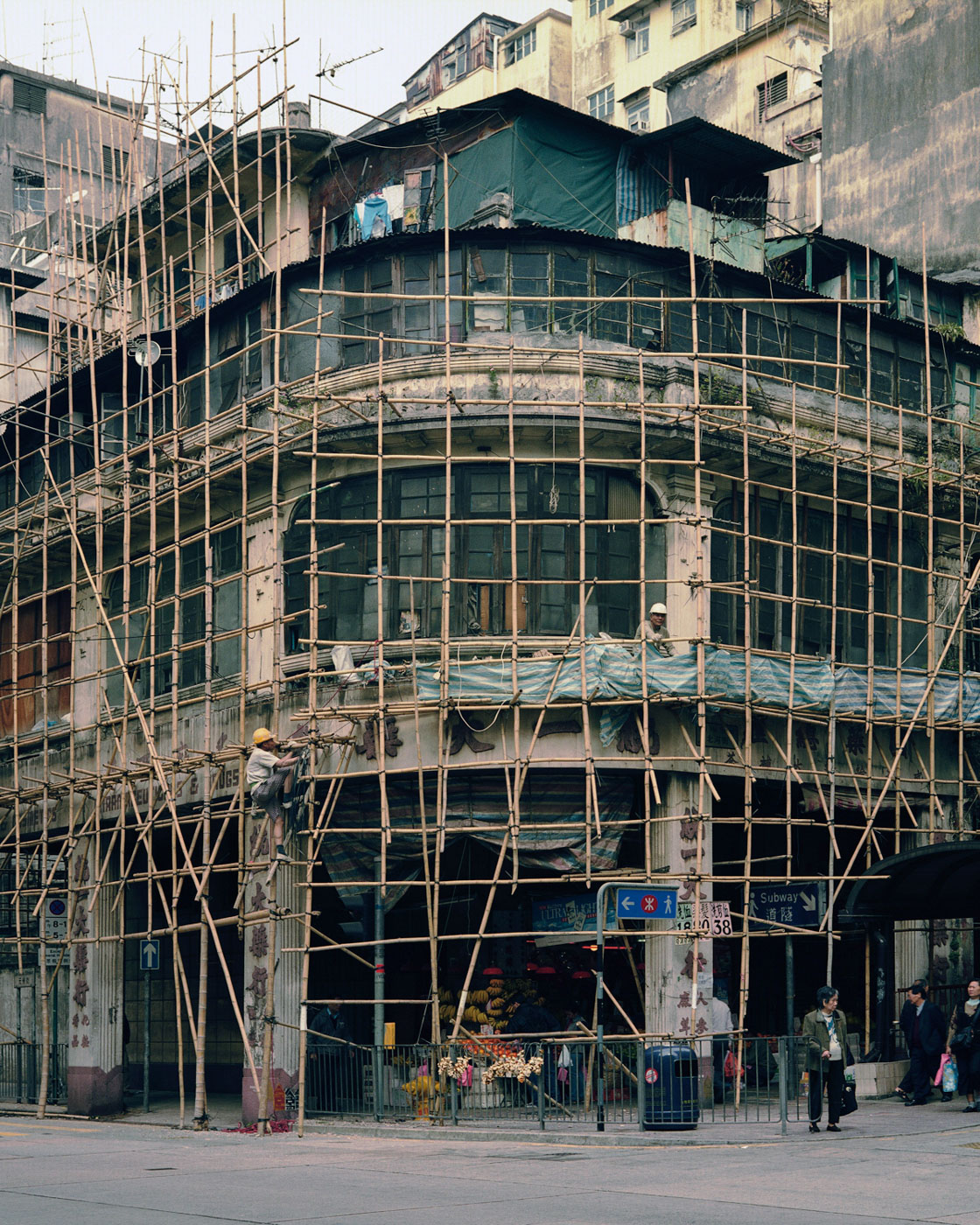 Michael Wolf, Corner Houses, Hong Kong, #3