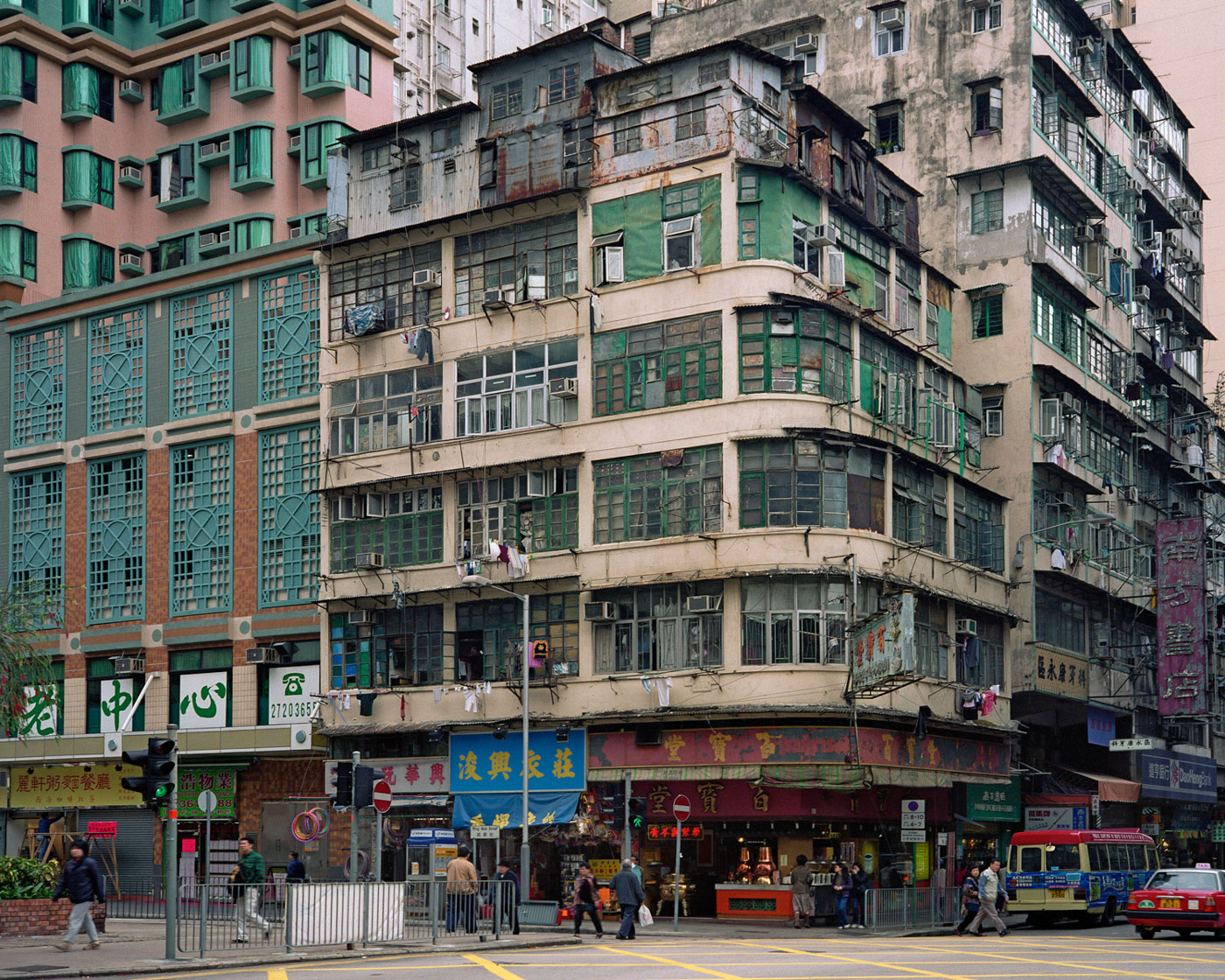 Michael Wolf, Corner Houses, Hong Kong, #47