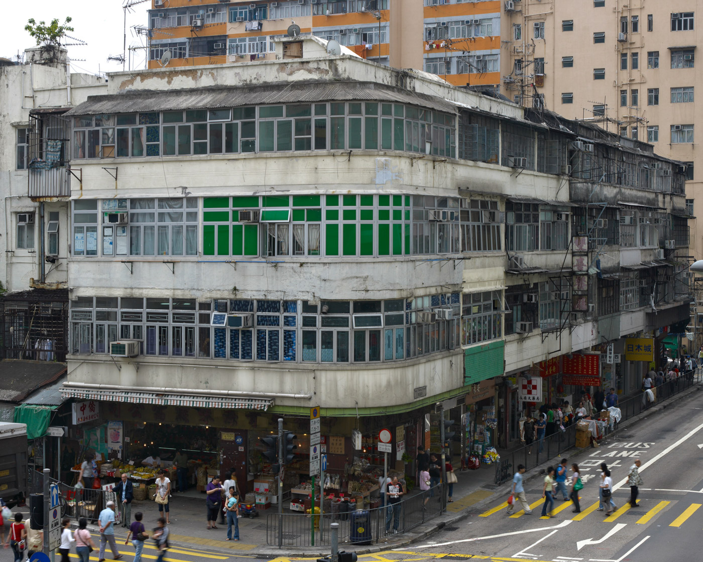 Michael Wolf, Corner Houses, Hong Kong, #7